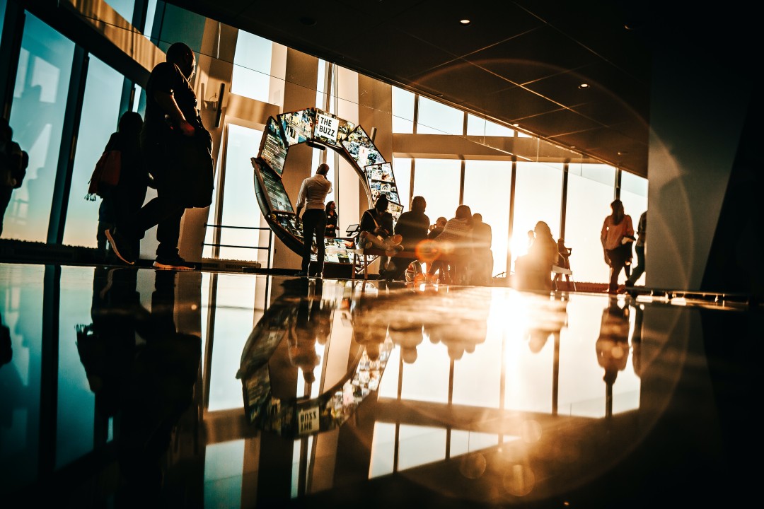 How to Network Effectively at Conferences in Qatar